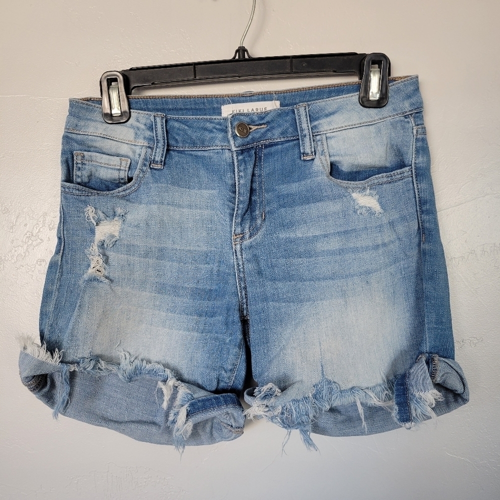 Kiki LaRue Women's Medium Light Wash Denim Shorts Ripped Distressed Hem Cuff